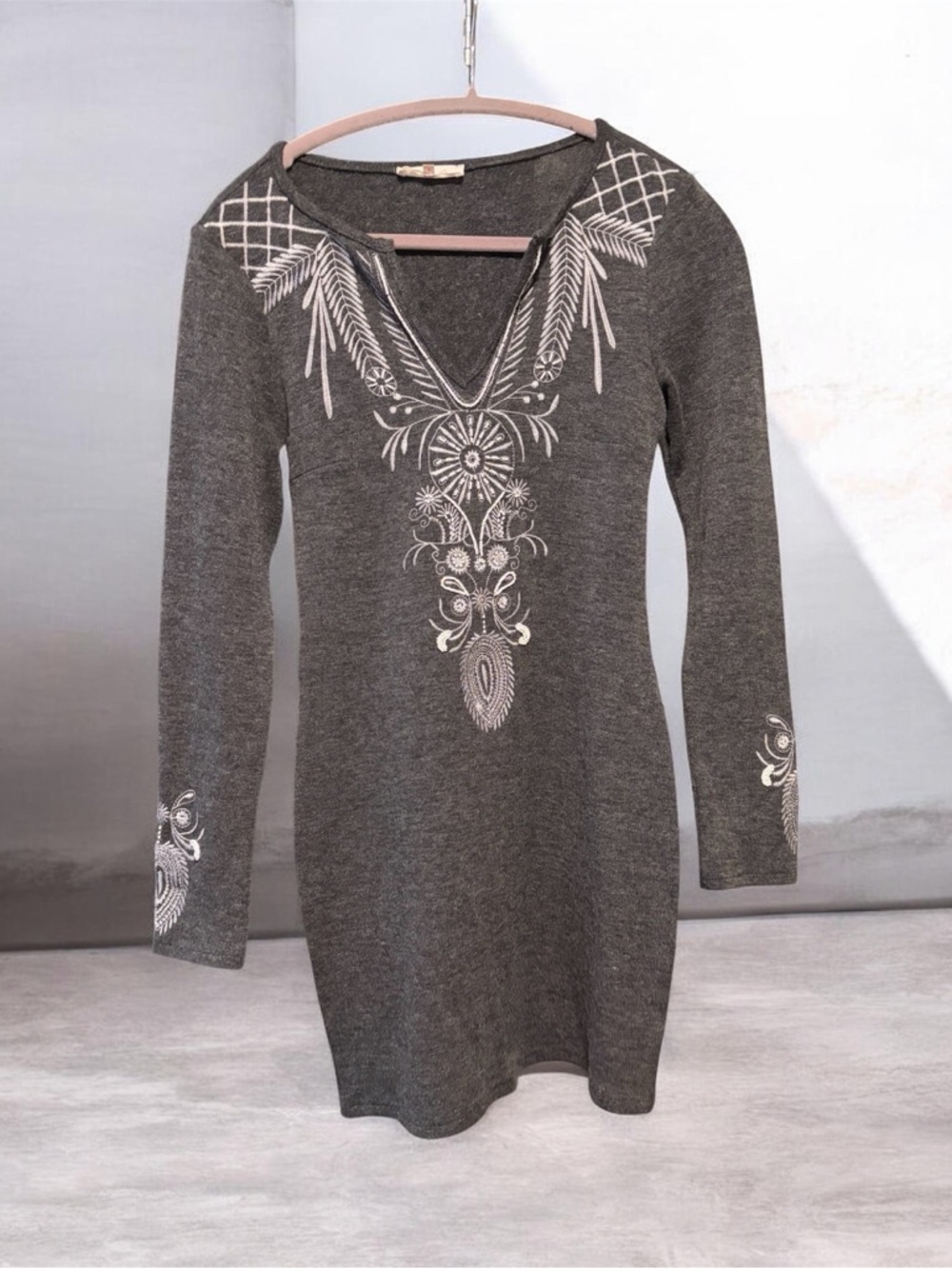Embroidered V-Neck Long Sleeve Knit Dress - Gray